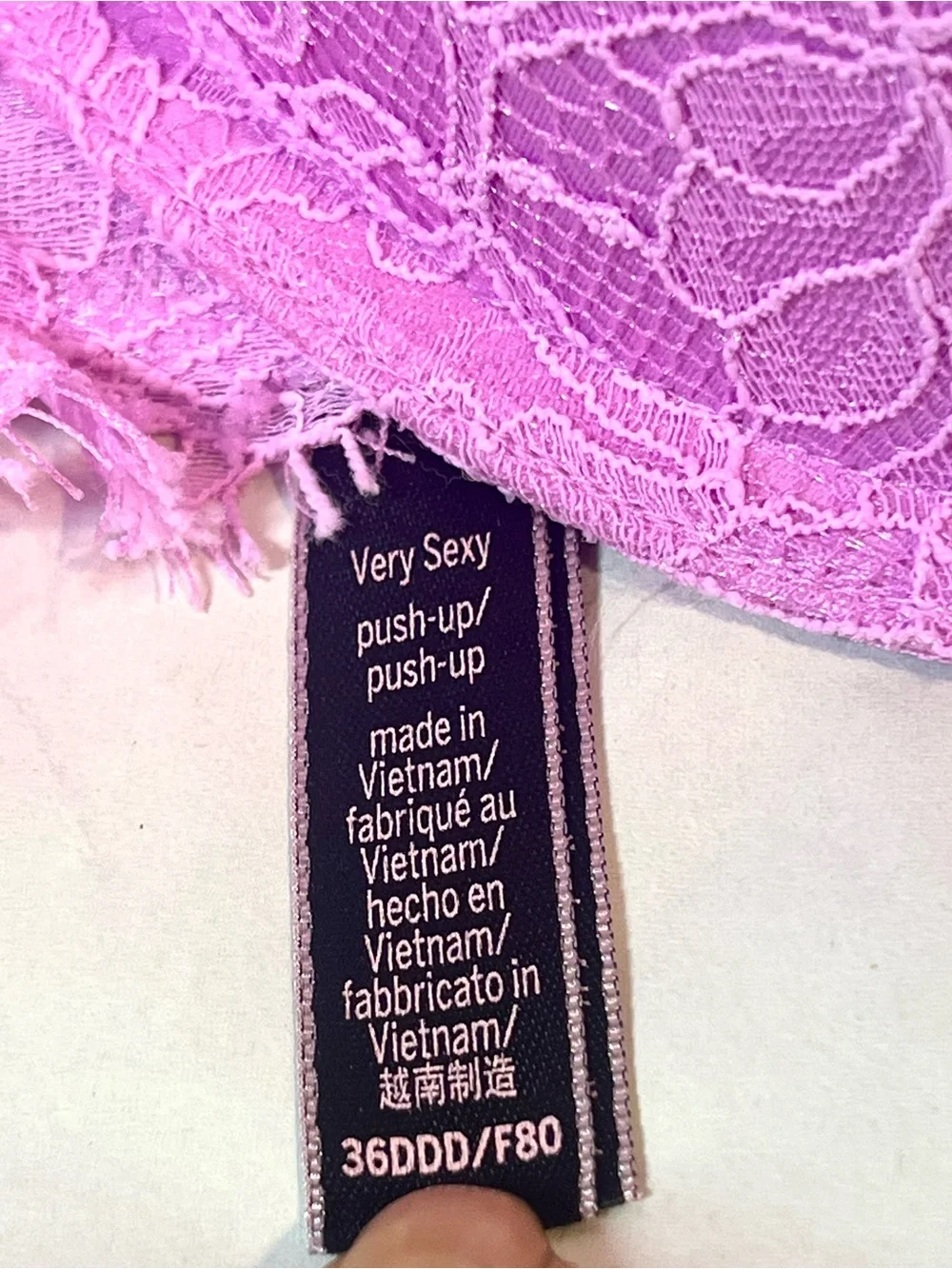 EUC Victoria's Secret Very Sexy Pink Lace Push-Up Bra Gold Chain Straps | 36DDD